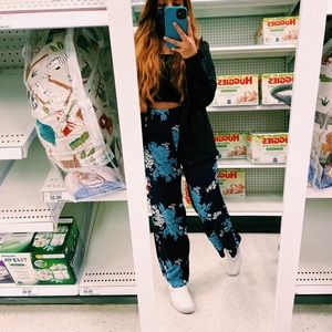 long loose pants